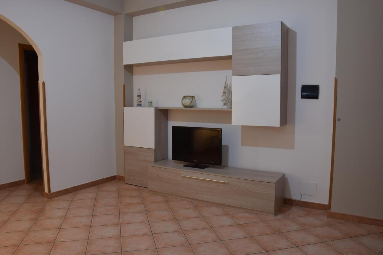 Appartamento Marconi 15 ซานวิโต โลคาโป ภายนอก รูปภาพ