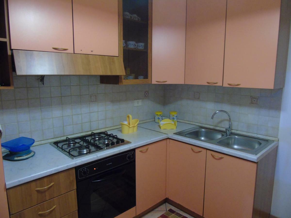 Appartamento Marconi 15 ซานวิโต โลคาโป ภายนอก รูปภาพ
